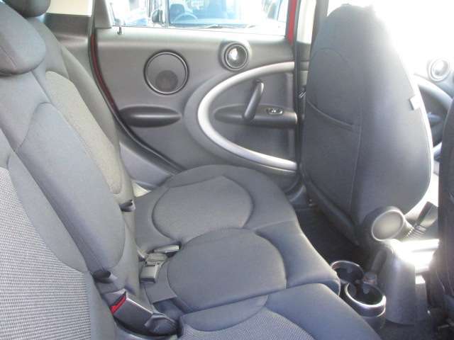 良質でお値打ちな車を取り揃えておりますが、店頭にない車も注文を承りますのでお気軽にご相談下さい。