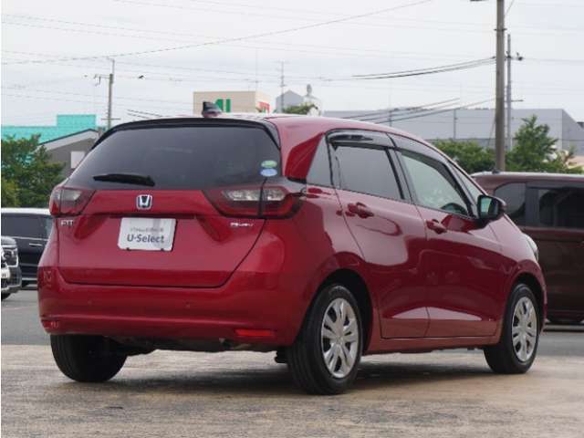 お立ち寄りいただく際は、事前にご連絡をお願いします。お目当てのお車が商談中や売約となることもございます。ご確認いただいてから、お立ち寄りください。