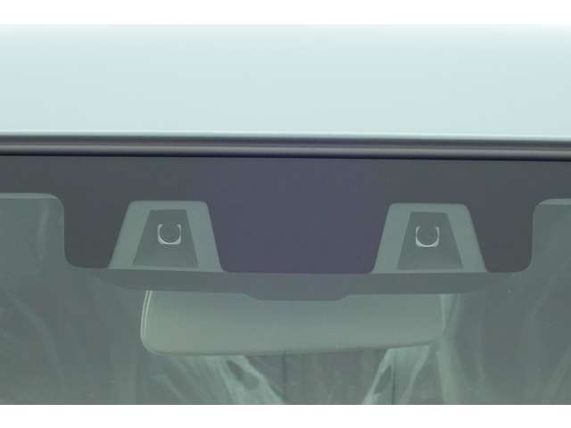 毎週水曜日と第三火曜日が定休日となっております＜(_ _)＞営業時間は10：00～18：00となっております★　◆無料電話：0120-088-050
