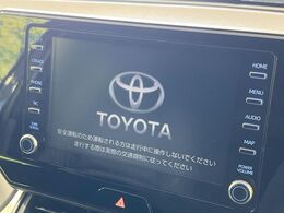 【ディスプレイオーディオ】お持ちのスマートフォンと連携して、ナビやbluetoothでの音楽再生が可能です♪デザインはもちろん操作性も良好！別途ナビ機能の取付けも可能です♪