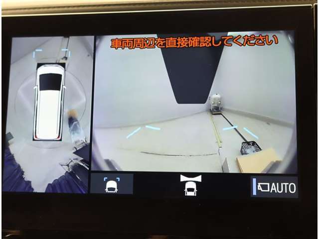 純正ナビのお取りカーナビが付いていれば初めて通る道でも迷わずに目的地にたどり着けますね。迷わなければ余計なガソリンも使わずにエコです。付けも承れます。