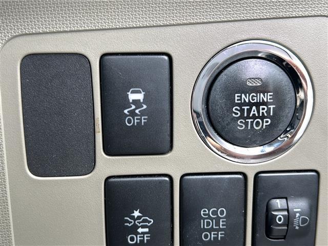 【運転席操作部】快適なドライブを楽しむための機能が装備されています！運転席から触れるので、使いやすいです！除菌プランいれていただくと、さらに清潔で安心していただけます！