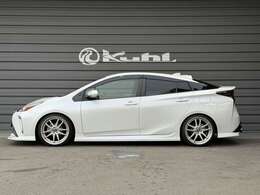 KUHLディフューザーエアロは純正車高にも似合うエアロデザインで、車高調で自在に車高をお好みに調整可能！FRP素材のハンドメイドで高い強度を実現しました！