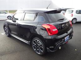 街中も峠道もスイフトは走るのが得意！運転が楽しくて大好きになるクルマです！！