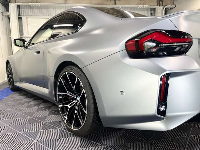 納車前にしっかりと点検・内外装のクリーニング、除菌消毒作業を行います！　納車後すぐに気持ちよくドライブをお楽しみいただけます★