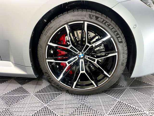 納車前に、ボディコーティング施術可能です★（別途 4）　専門業者に依頼致しますので、品質には自信あり！　ご希望の方は、ぜひお申し付け下さいませ！