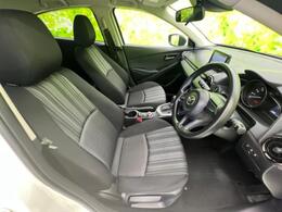 「この車の写真をもっと見たい」「状態が気になる」「この装備はついている？」どんな小さな疑問でもお気軽にお問い合わせください！