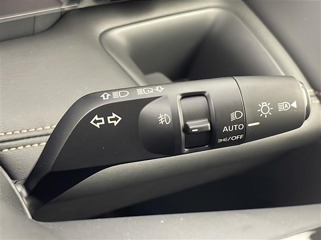 【運転席操作部】快適なドライブを楽しむための機能が装備されています！運転席から触れるので、使いやすいです！除菌プランいれていただくと、さらに清潔で安心していただけます！