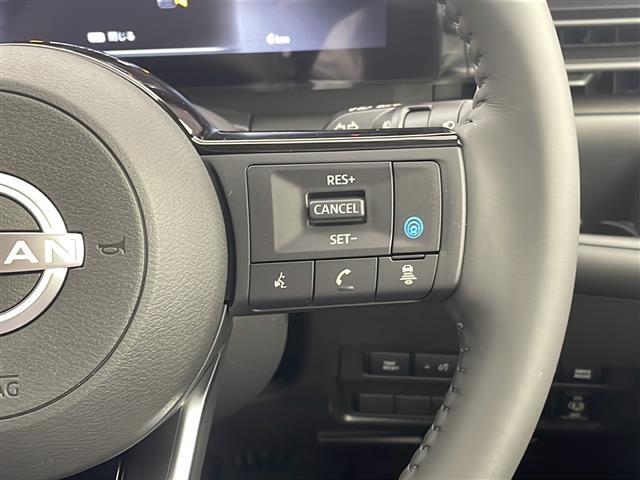 【運転席操作部】快適なドライブを楽しむための機能が装備されています！運転席から触れるので、使いやすいです！除菌プランいれていただくと、さらに清潔で安心していただけます！