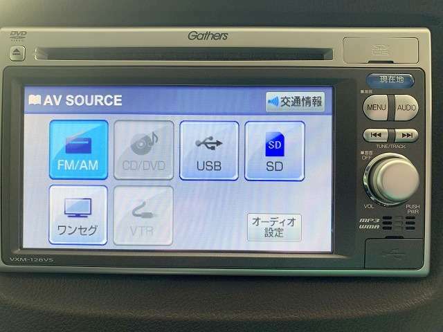 純正メモリナビ、地デジTV付き、DVDビデオも再生可能です！ナビ付き条件でお探しの方は必見です！