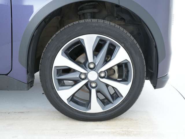 装着タイヤ★純正アルミホイール＆夏タイヤです！