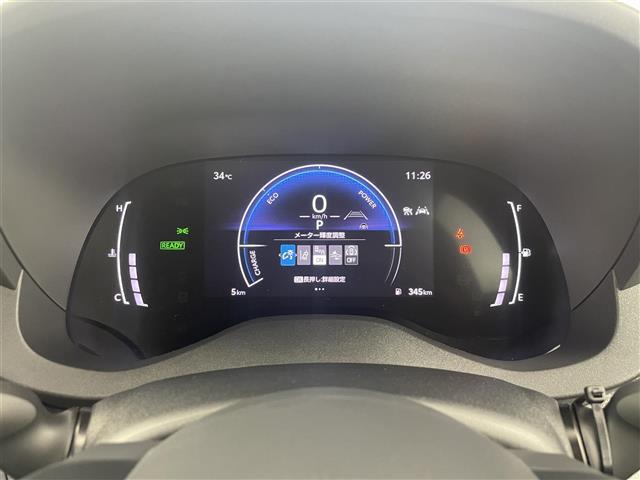 【スピードメーター】メーターがシンプルで見やすく運転しやすいですね！