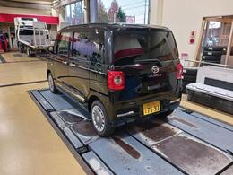 エンジンオイル、オイルエレメント、ワイパーゴムの交換と、室内抗菌消臭処理を施工し、ご納車させていただきます