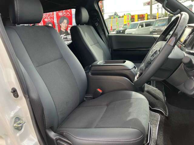 【県外のお客様】全国登録納車可能です♪陸送料金を別途頂ければ、ご指定場所でご納車致します♪詳しくはスタッフまでお尋ね下さい！