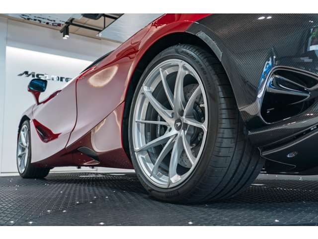Turbine 10スポークスーパーライトウェイトホイール　シルバーフィニッシュ