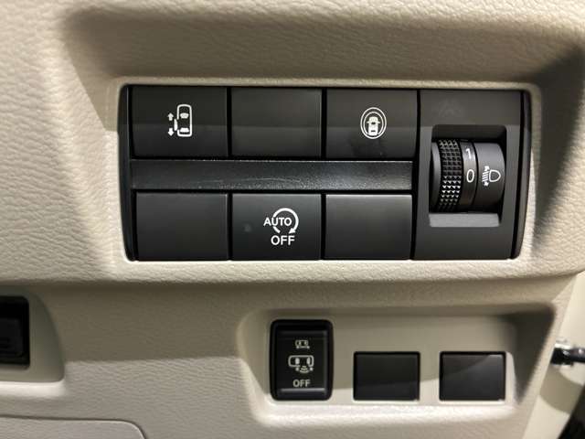 只今　高価下取り、買い取りキャンペーン実施中、他店査定に納得できない方。もっと高く手放したい方、エムロードにご相談ください。