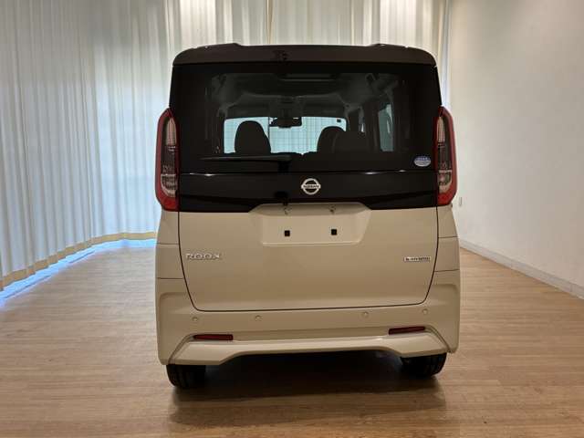 掲載後わずか1日で売れてしまう車も多いです。ご来店時に売約済みだとご迷惑をお掛けしてしまう為、必ず事前に0120‐800‐270にご連絡下さい。