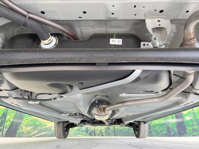 下回りがきれいなうちに、防錆加工の施工がオススメ。降雪地域はもちろん、沿岸部にお住いの方や、趣味でマリン・ウィンタースポーツをされる方にご好評いただいております。