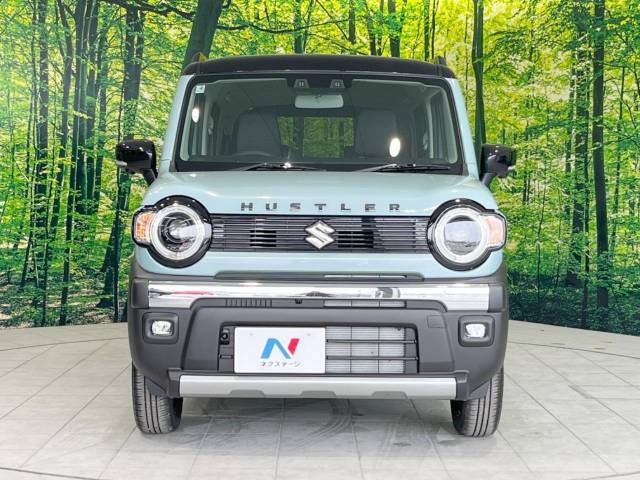 弊社では、全車『修復歴なし』のお車のみ取り扱っております。専任バイヤーによる厳選した仕入れの後、入庫後の車両チェックを行い、ネクステージが認定した高品質な中古車をご提供しております。