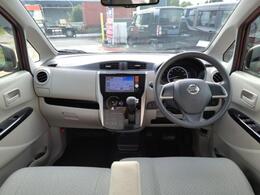 シートやインパネのカラーもおしゃれなカラーです！