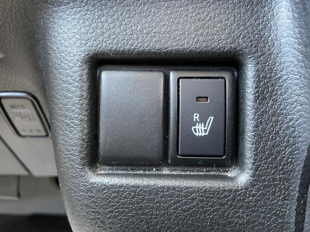 シートヒーターが搭載しており、厳しい冬でも寒さに凍えることなく運転できます！