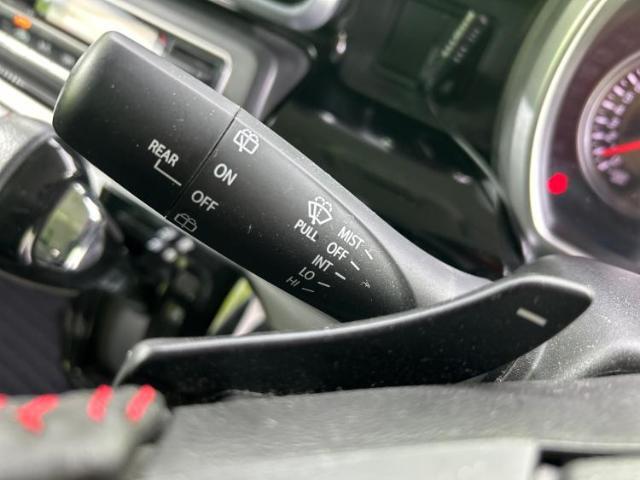 国産車から輸入車まで多様なお客様のニーズのお応えできるように、全国規模で豊富な在庫展開！車のことならWECARSへ！