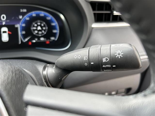 【運転席操作部】快適なドライブを楽しむための機能が装備されています！運転席から触れるので、使いやすいです！除菌プランいれていただくと、さらに清潔で安心していただけます！