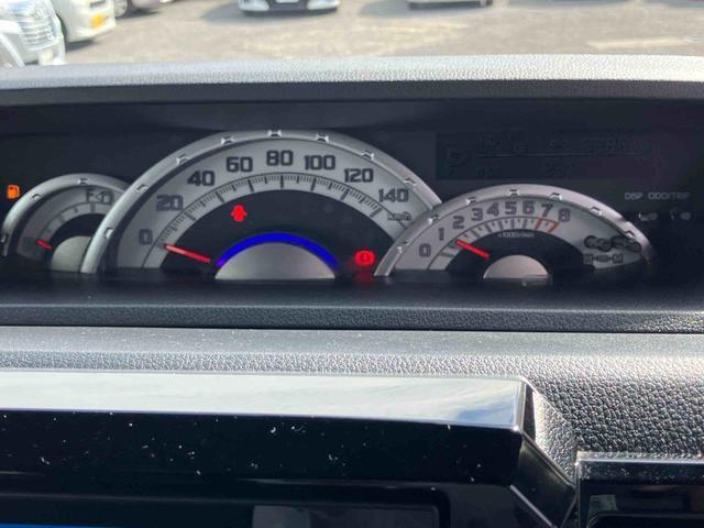 残価型クレジットもご好評いただいております！月々のお支払いを抑え、お車をお求めやすくご購入いただけます。また数年後に、高めの残価額で乗り換えの選択もしやすくなります。※詳しくはスタッフまで