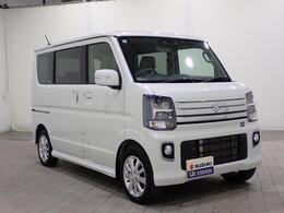 軽自動車の魅力はいろいろありますよね。維持費、小回り、運転のしやすさ、燃費のよさ、書いたら書ききれないほど！