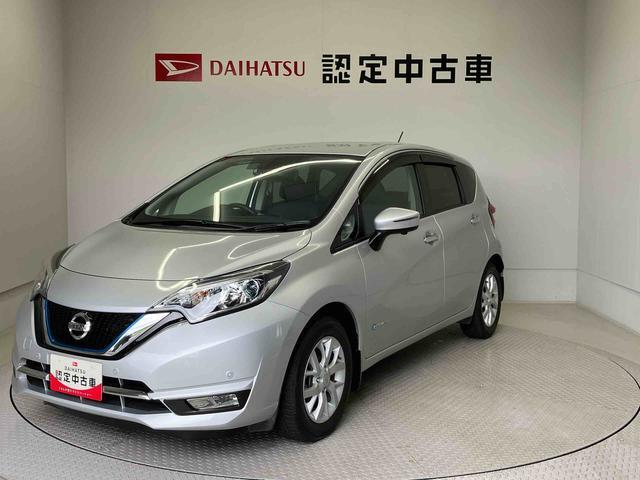 納車前には12ヶ月点検相当の点検と消耗品の交換をダイハツの整備士がしっかり整備してお渡しします。また、納車後には無料1ヶ月点検がございます。