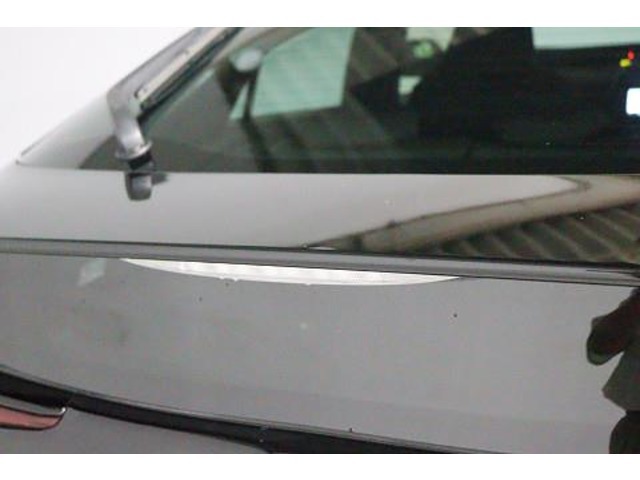 目線の高さに近いストップランプが、後続車にブレーキを踏んだことを知らせるので安全性もUPします。