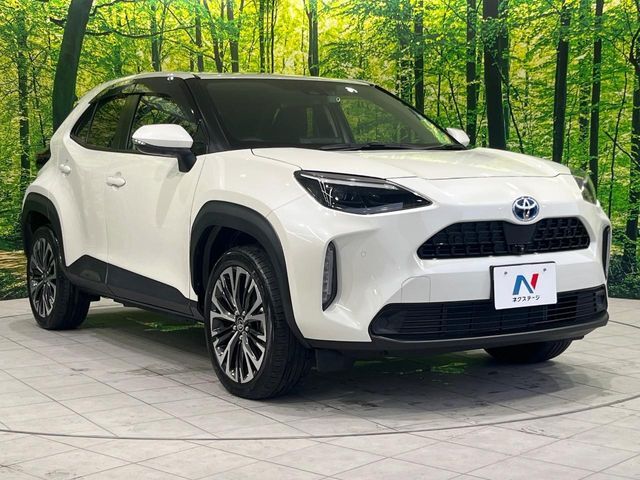 大好評のボディコーティング「弾スプラッシュコート」もご納車までに施工可能。通常のガラスコートと異なる、耐久年数6年の無機質ガラスコーティングが、ボディをキレイな状態に保ってくれます。