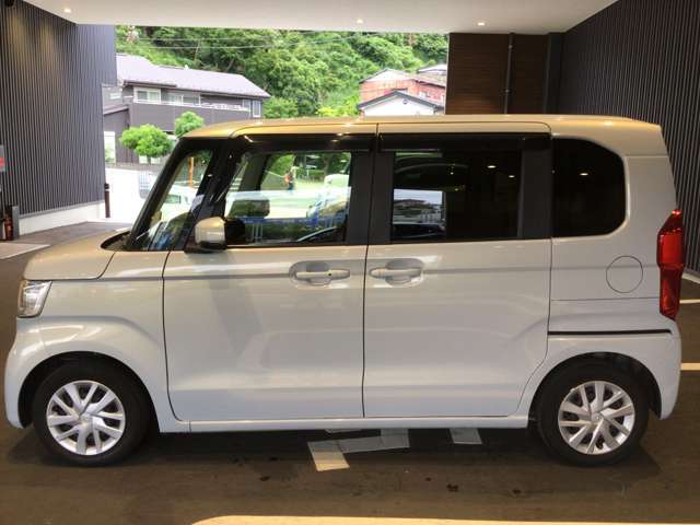 綺麗なシルエットが人気のお車です！