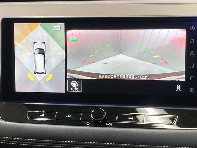 【アラウンドビューモニター】車を上から見下ろしているかのような映像で周囲の状況がひと目で確認、狭い駐車場に駐車するときも安心です♪♪障害物などがあると警告音がなりますので安心して駐車が出来ます★