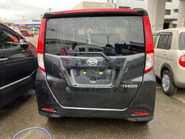 当店のお車をご覧いただき、ありがとうございます！当社の営業時間は8時30分~17時30分です。気になるお車がございましたら、是非お電話をお願いいたします。無料電話番号0078-6002-825811