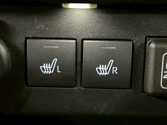 『【シートヒーター】装備で、季節を選ばず快適にお過ごし頂けます』