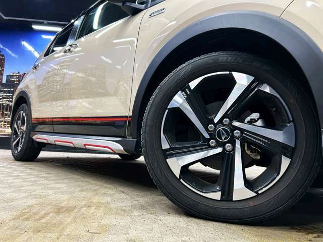 純正17インチアルミホイール！アルミのコーティングも御座います！汚れがちなアルミホイールも安心です！！