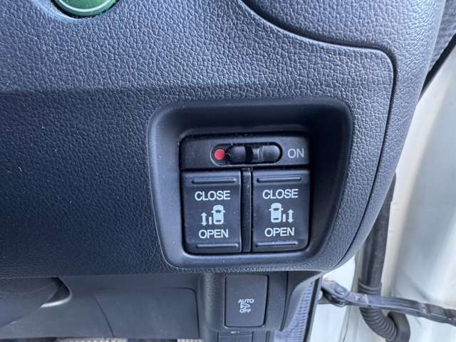 新車・登録（届出）済未使用車も取り扱いございます。お客様のご要望に合わせた各種注文販売も承っております。とにかくクルマのことなら村田自動車にご相談ください！フリーダイヤル【0078-6002-156211】