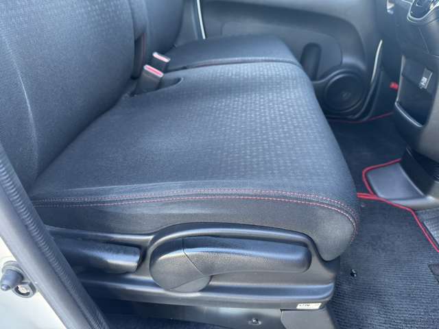 新車・登録（届出）済未使用車も取り扱いございます。お客様のご要望に合わせた各種注文販売も承っております。とにかくクルマのことなら村田自動車にご相談ください！フリーダイヤル【0078-6002-156211】