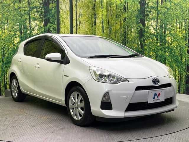 大好評のボディコーティング「弾スプラッシュコート」もご納車までに施工可能。通常のガラスコートと異なる、耐久年数6年の無機質ガラスコーティングが、ボディをキレイな状態に保ってくれます。
