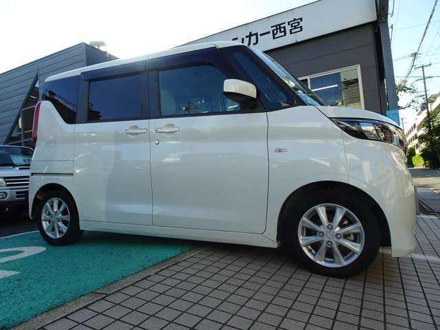 当店では、整備費用、保証料は本体に含んでおります！購入後の無料点検も全国三菱対応しております！気になるところはスタッフまで、お気軽に相談ください！