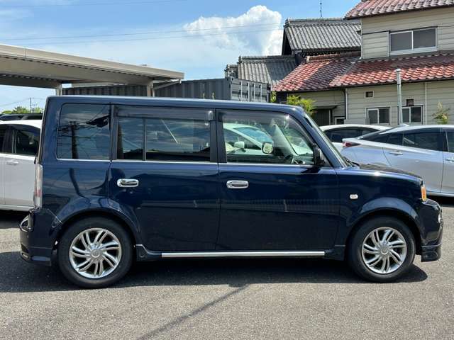 bB。車検R8年8月。 トヨタ bB 1.5 Z Xバージョン 煌ネオエディション 2004年 2.9万