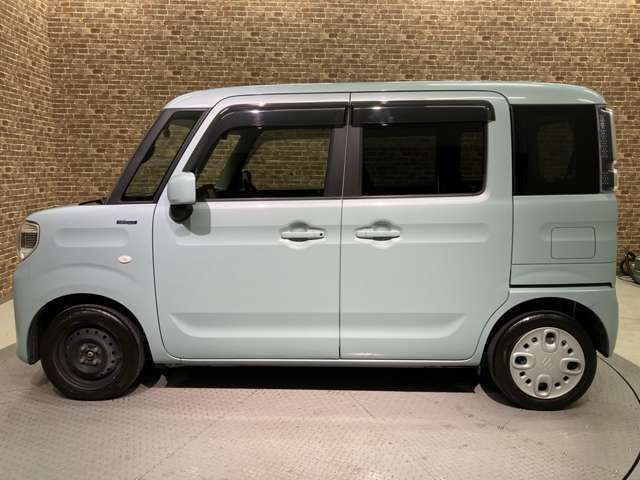 ■遠方にお住まいの方へ■　当社ではお車の販売を大阪府・和歌山県に在住のお客様のみとさせていただいております。誠に勝手ながら、ご理解とご協力を賜りますようお願い申し上げます。