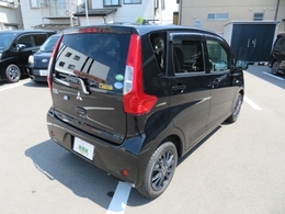 セベラルオートは指定工場をしっかりと完備してるにゃん！オイル交換から車検まで何でもおまかせ！ご納車前の整備は資格を持ったメカニックが頑張ってるにゃん☆