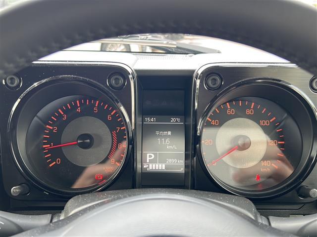 【スピードメーター】メーターがシンプルで見やすく運転しやすいですね！