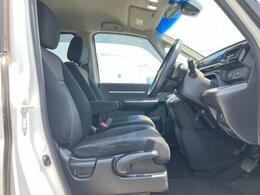 「この車の写真をもっと見たい」「状態が気になる」「この装備はついている？」どんな小さな疑問でもお気軽にお問い合わせください！