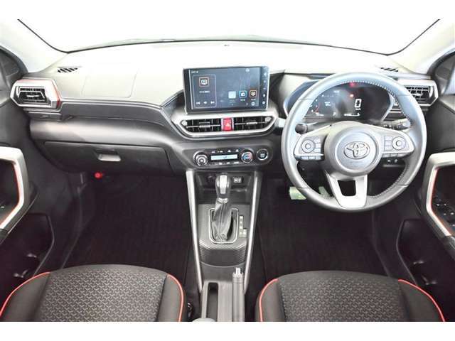 見通しのよいすっきりとした視界で、運転もしやすいです。