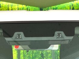 【スズキ　セーフティサポート】走行中に前方の車両等を認識し、衝突しそうな時は警報とブレーキで衝突回避と被害軽減をアシスト。より安全にドライブをお楽しみいただけます。