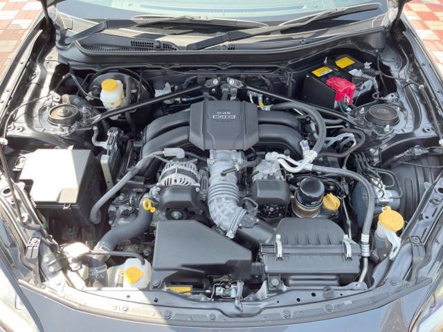親切・丁寧な専門メカニックスタッフが応対！・車検・点検整備・事故等の修理などアフターサービスも安心。お車のカスタマイズもネクステージのサービススタッフまでご相談ください！