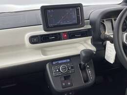 【シフトレバー】『シフトレバー』の画像になります。写真の内容に関してご不明点、ご質問等がございましたらお気軽にガリバー店舗までお問い合わせください。